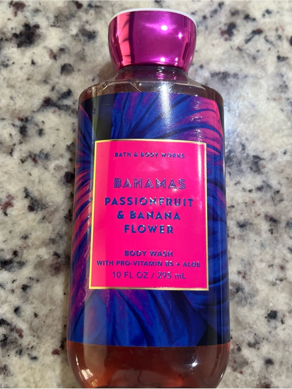 BATH & BODY WORKS  BAHAMAS PASSIONFRUIT BANANA FLOWER BODY WASH  10 OZ NEW